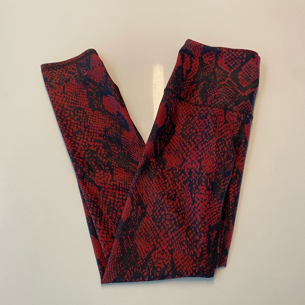Noli Active Women’s Red/Black Snakeskin Print Leggings XS